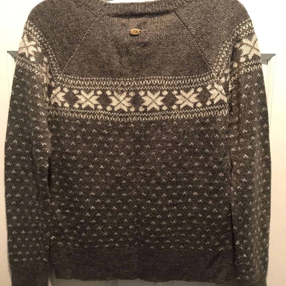 Sweater - Picture 2 of 3